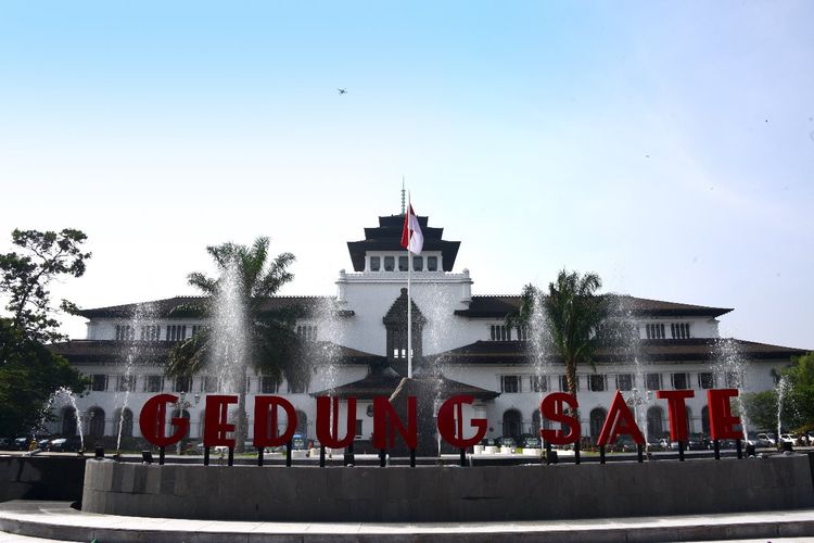 Alamat Kantor Gubernur Jawa Barat dan Sejarahnya